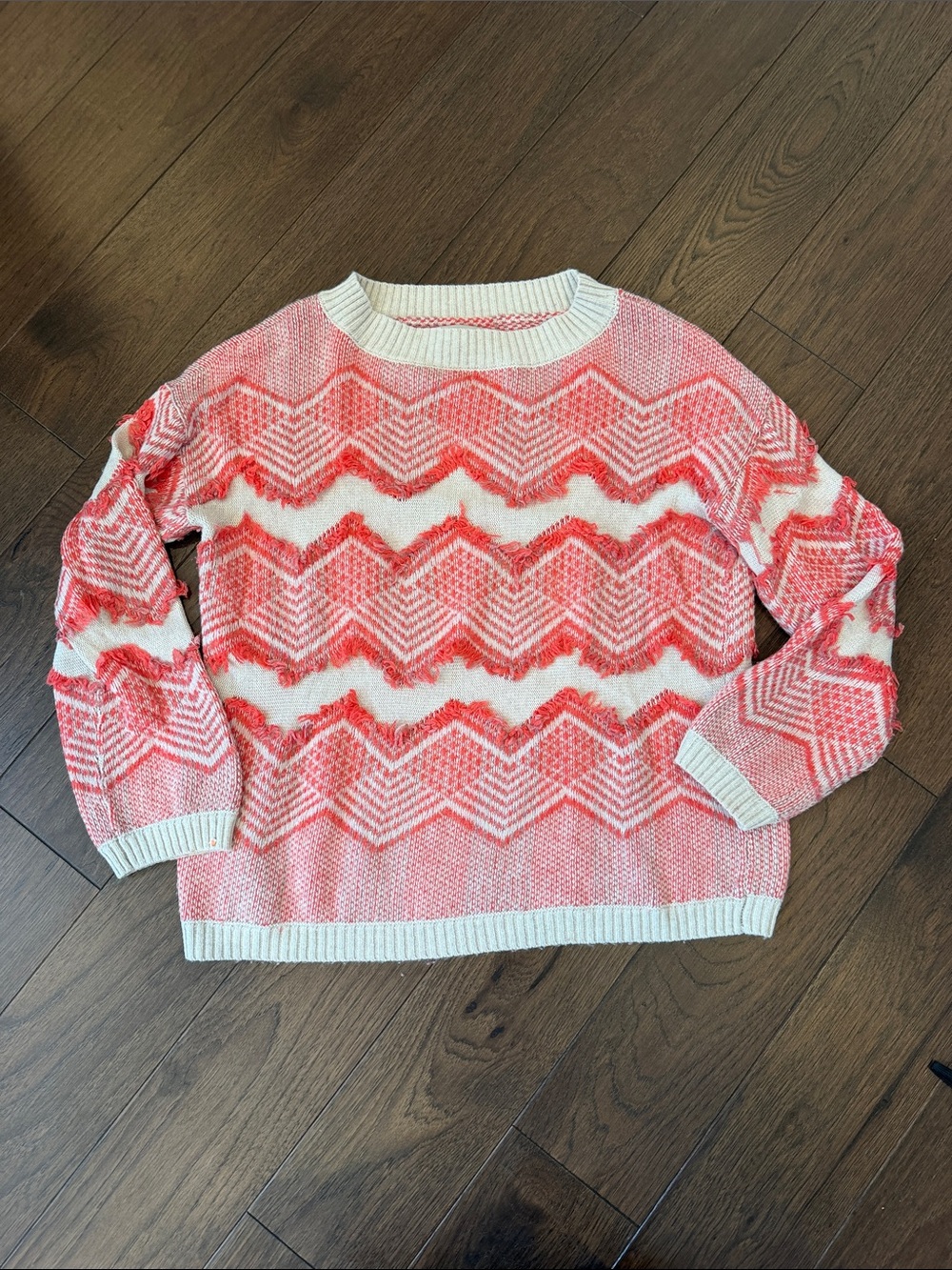 LOFT Pink & Cream Chevron Textured Crewneck Sweater Size Small - C54-143